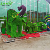 Factory supply mall decorative artificial wire topiary elephant grass animals